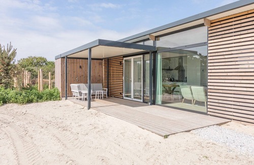 Hollum House | Ameland Retreat w/Veranda