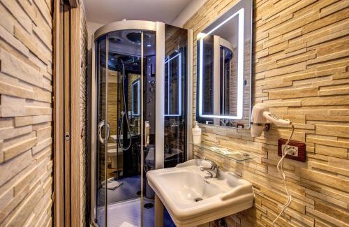 Rome City Centre House | AMICI GUESTHOUSE