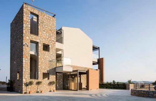 Skiathos Town Apartment | Amira