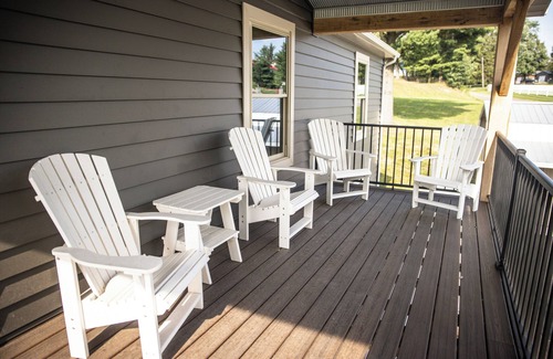 Somerdale House | Amish Country Cottage Sugarcreek
