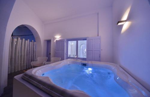 Karavostasis Apartment | AMO Folegandros