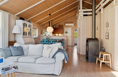Hojby House | "Amola" - 1.6km from the sea by Interhome