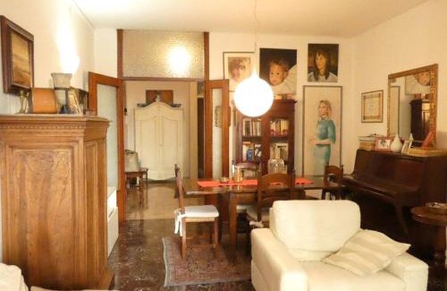Treviso Apartment | Ampi spazi, a piedi in centro.