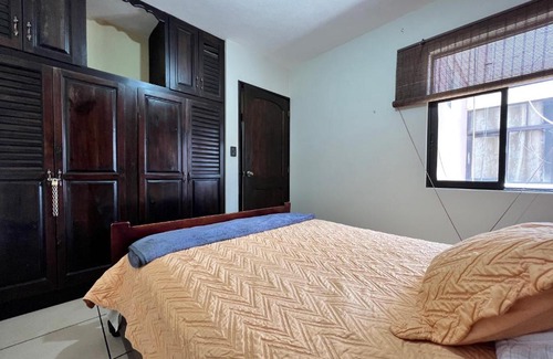 Quetzaltenango Apartment | Amplio Apartamento, en Colonia Cerezos, Tercer nivel