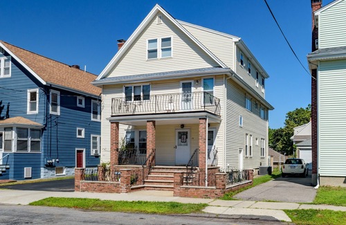 Arlington Apartment | Amsden Place (@Tufts, Harvard, MIT)