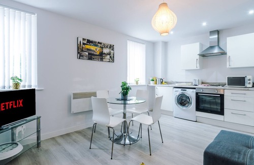 Kirkdale Apartment | An Amazing Apt in Liverpool With Free Parking