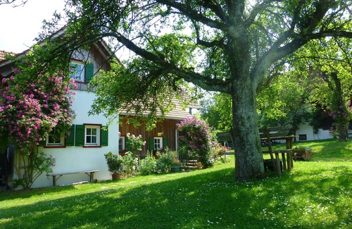 Harrachberg House | An earthly paradise in the land of longing with a large garden - for families