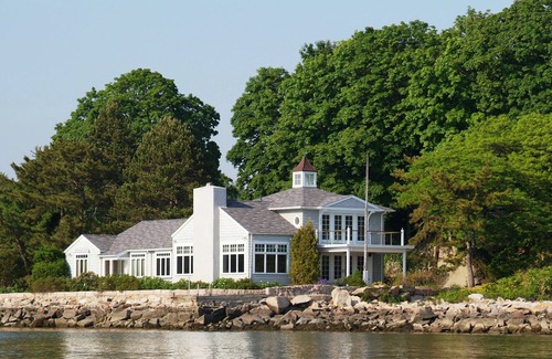 Stony Creek House | An Elegant and Secluded Home Overlooking Long Island Sound and Thimble Islands