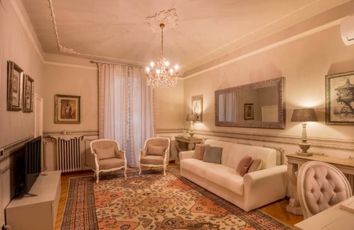 Citta Antica Apartment | Αn enchanting residence in front of the Juliet house