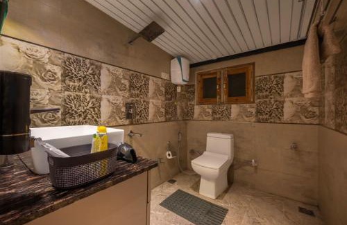 Shimla Ski Chalet | Anastasia