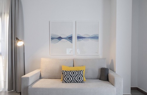 Perchel Sur Apartment | Ancha del Carmen II Boutique Apartment