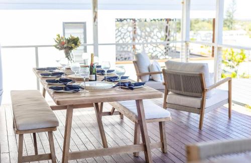 Yamba House | Anchor Down