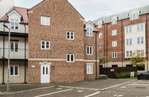 Whitby Apartment | Anchors Down