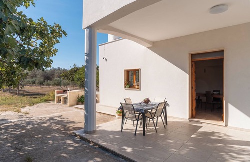 Latiano House | ANCIENT APPIAN HOUSE