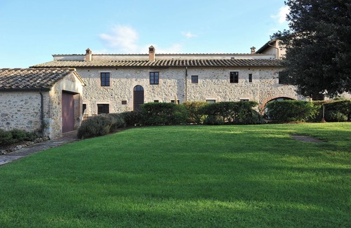 Colle di Val d'Elsa House | Ancient village : History and Nature in the silence of the countryside.