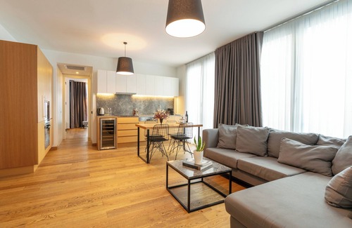 Kabatas House | Ando Living - Taksim Gumussuyu Townhouse