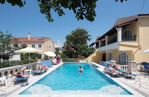 Kassiopi Apartment | Andreas Pool Complex