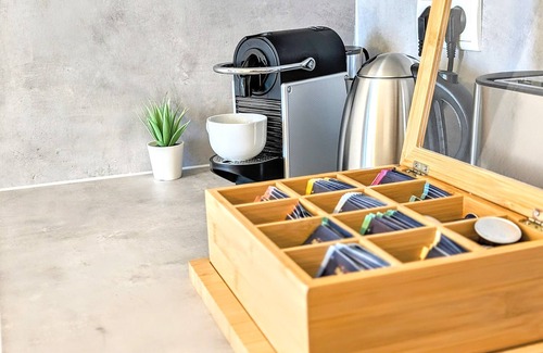 Kaiserslautern Apartment | ANDRISS: Study & Work Apartment - WIFI - Kitchen