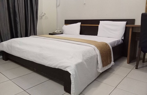 Utako Hotel | Aneio Hotel