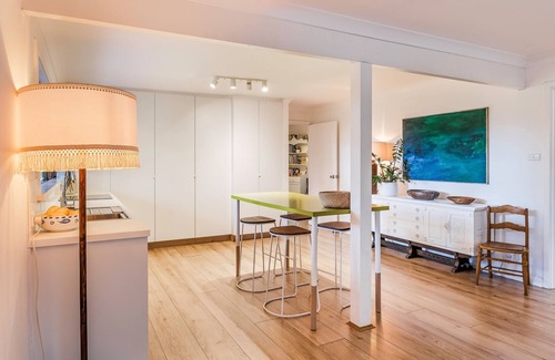 Eagle Bay House | Anelga - Beachfront on Eagle Bay