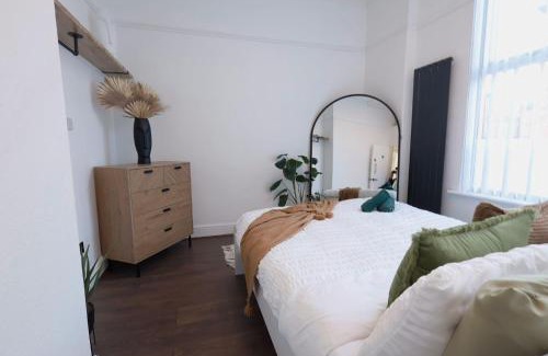 Anfield Apartment | Anfield Stadium Apartment - Perfect Matchday Stay