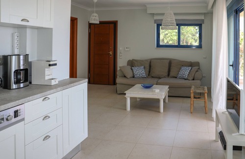Skiathos Villa | ANGIO VILLAS SPA WITH HYDROTHERAPY POOL