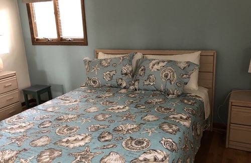 Rehoboth Beach House | Angola by the Bay Cozy 2-Bedroom Home
