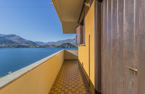 Fiumelatte Apartment | Angolo con Vista in Varenna