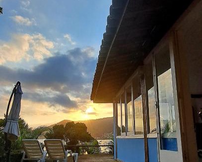 Marinas House | Angra Praia do Café