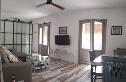 Carmona Apartment | ANIBAL'S REST Cozy apartment city center