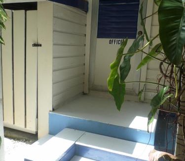 Old Trees Bay Apartment | Annabelle's