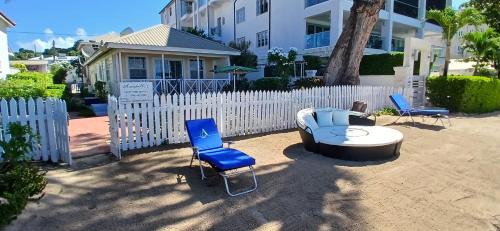 Old Trees Bay Apartment | Annabelle's