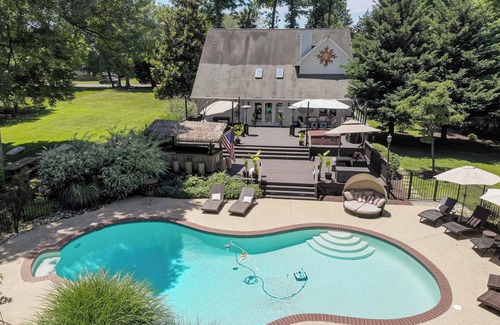 Arnold House | Annapolis Entertainment Complex