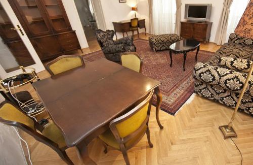 Ljubljana City Centre Hotel | Antiq Palace - Historic Hotels of Europe