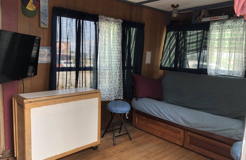 Myrtle Beach RV Rental | Antique 1958 Spartan Camper Trailer, Ocean Lakes Cmpgrnd, I-33.