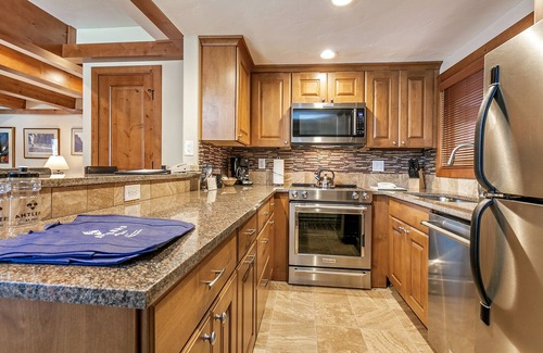 Vail Apartment | Antlers at Vail