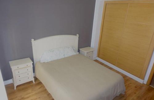 Ponferrada Apartment | Antolín Yellow Door