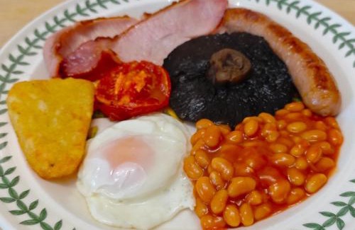 Shrewsbury Bed & Breakfast | Anton Guest House Bed and Breakfast
