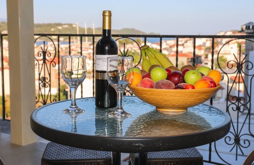 Skiathos Town Apartment | Antonia House