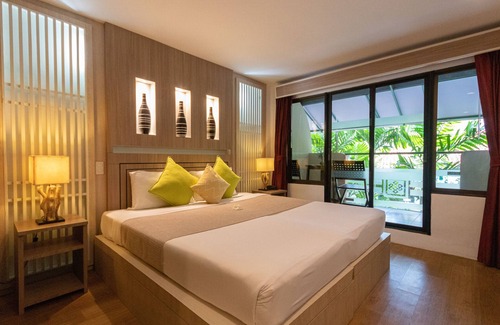 Chalong Hotel | Aochalong Villa Resort & Spa