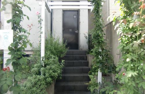 Sakyo Ward House | AOI Guest House