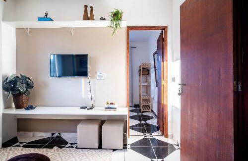 Rio das Ostras Apartment | Ap lindo, decorado a 300m da praia | ROPJ02
