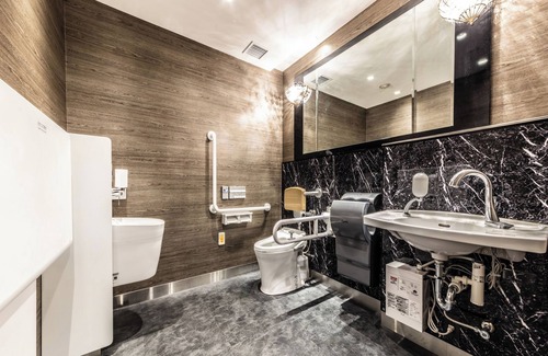 Kabukicho Hotel | Apa Hotel Higashi Shinjuku Kabukicho Tower