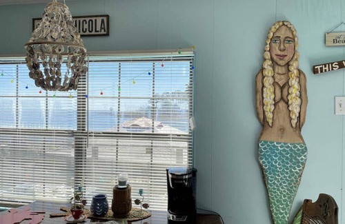 Apalachicola Cottage | Apalachicola Oyster House, new Dock