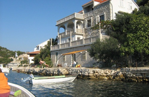Zaklopatica Apartment | Apartment Milan (103801-A3) - Zaklopatica - island Lastovo