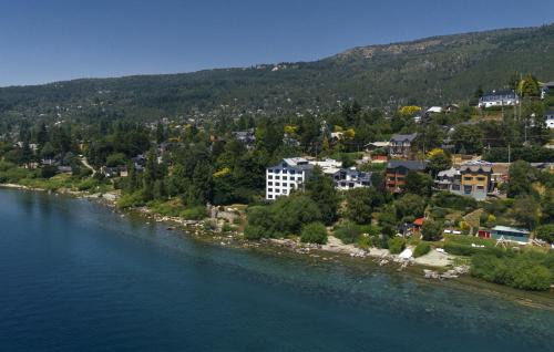 San Carlos de Bariloche Apartment | Apart Costa Azul