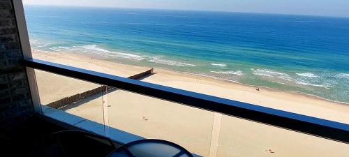 Bat Yam Apartment | Apart Hotel TLV/Bat Yam Beach Front 1207