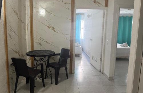 Punta Hansa Apartment | Aparta Hotel Fama