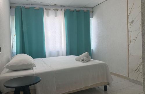 Punta Hansa Apartment | Aparta Hotel Fama