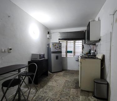 Comuna 3 Apartment | Apartaestudio amoblado independiente Santa Marta